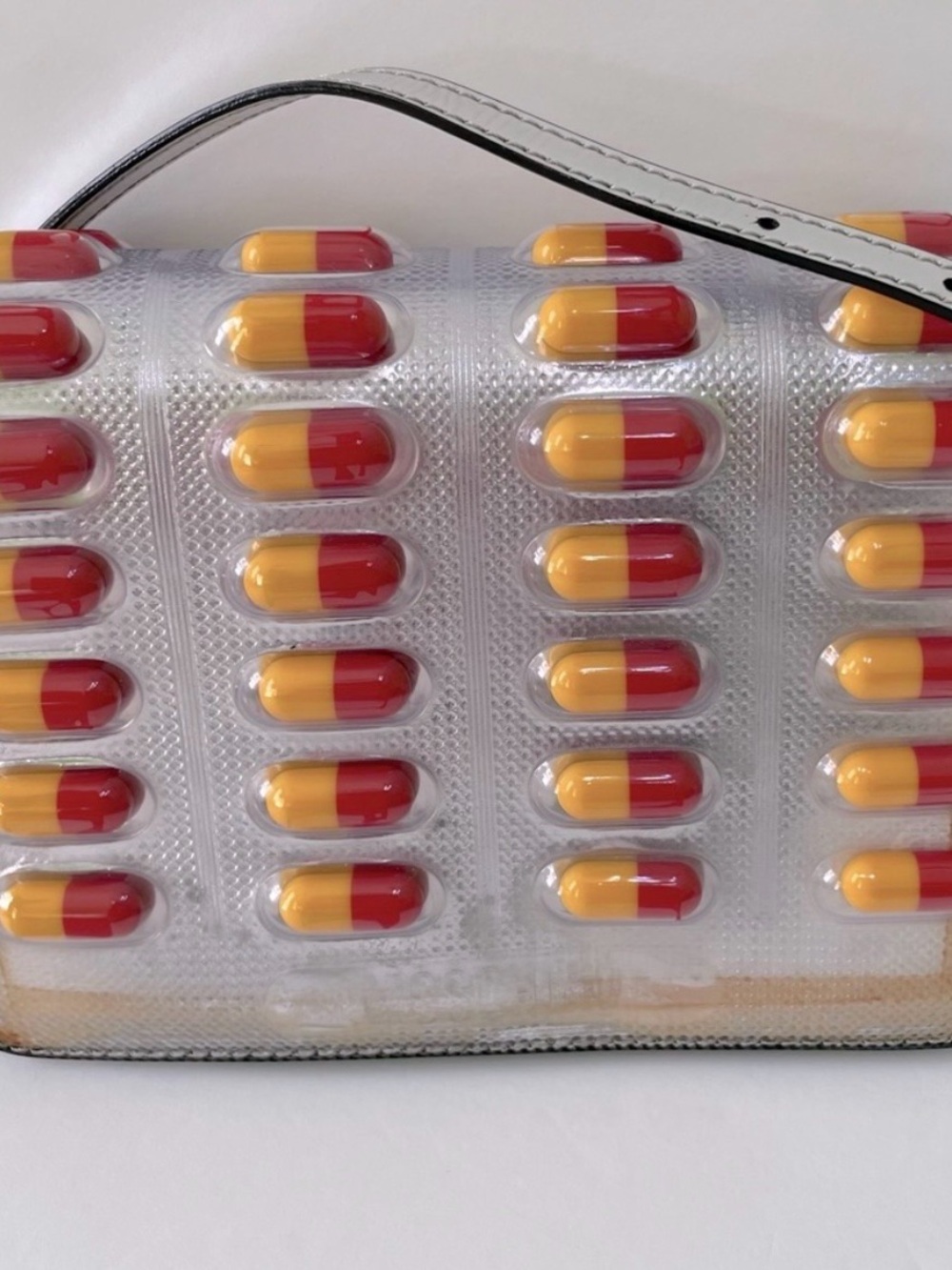 RARE Moschino Pill Pack Bag - Picture 6 of 13